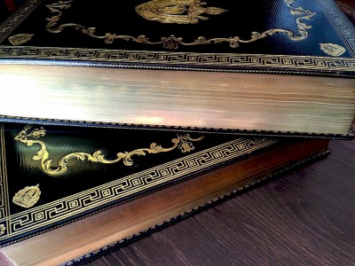 Dve francuske knjige XIX veka u luksuznoj opremi